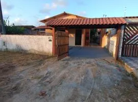 Excelente casa em Itanhaém!! (Casa Inteira)