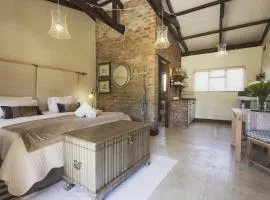 A Hilltop Country Retreat