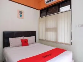 RedDoorz near Lotte Mart Maguwoharjo Yogyakarta