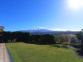 Good Morning Etna, hotel Brontéban