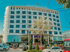 Khách Sạn Hoa Ban Trắng, hotel i Sơn La