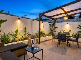 Old Town Villa, готель у місті Родос (місто)