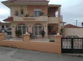 Evaggelia's Private House in Fanes: Fánai şehrinde bir otel