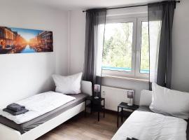 Cozy apartments in Halle, hotel with parking in Nietleben