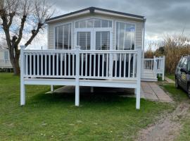 ParkDean cherry tree holiday park, glamping site in Great Yarmouth