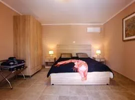 GK Mediterranean Village - Airport Free Shuttle by GK Properties