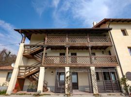 Appartamento immerso nella natura con parcheggio - Stella Alpina, hotel v destinaci Sòis