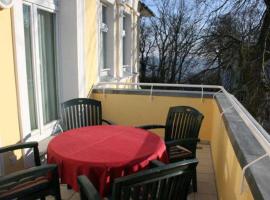 Villa Granitz - Ferienwohnung 45453 (Gellen), hotell i Göhren