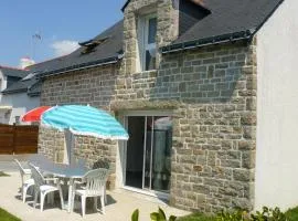 SALINES - Maison entre ville et plages - K190