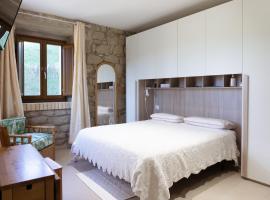 Le Colline di Giulia - Mini Casa ai piedi della collina, goedkoop hotel in Venarotta
