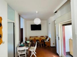 Appartamento Pastenau: Piazza'da bir otel