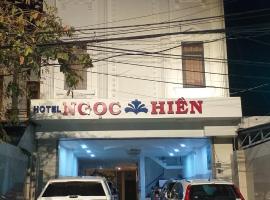 Khách Sạn Ngọc Hiền, hotell i La Gi