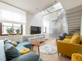 Unique&Luxury Penthouse With Tarrace&Parking