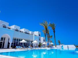 Al Jazira Beach & Spa- All Inclusive - Families and Couples Only, מלון בחומט סוק