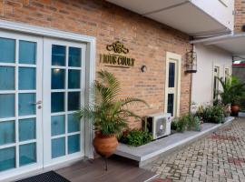 Pious Court, hotell i Port Harcourt