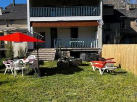 Petit paradis dans l'aveyron, pet-friendly hotel in Saint-Jean-du-Bruel