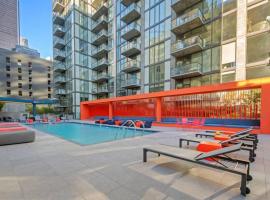 Top Floor High Rise 3 Bed DTLA Skyscraper Penthouse