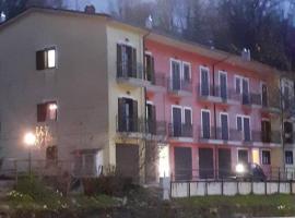 Appartamento confortevole "IL PICCOLO RIFUGIO", hotel v mestu Castel del Giudice