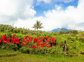 Maha Gangga Valley by ecommerceloka, hotel i Tirtagangga