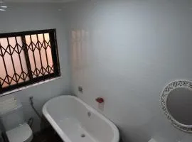 Katonga Lolani Apartment