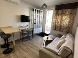 Pequeño apartamento cerca del paseo