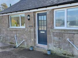 Till Cottage 3 Fenton Hill Farm, cottage in Wooler