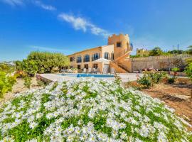 Villa Puchero - PlusHolidays, Hotel in Calp