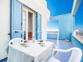 DORMIGLIONE APARTMENT, self catering accommodation in Torre Lapillo