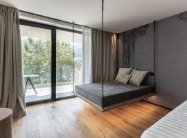 Alpuris - Your Boutique Suite - Hotel B&B, alloggio a Cavalese