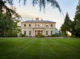 Macdonald Linden Hall Hotel, Golf & Spa, country house in Longhorsley
