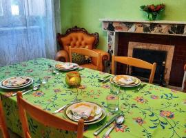 Nonna Domenica - Casa Vacanze @Gagliano Aterno, hótel með bílastæði í Gagliano Aterno