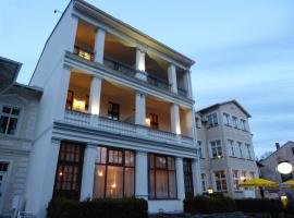 Haus Alexander, hotel em Heringsdorf