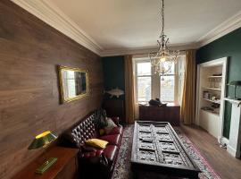 Central Apartment - Classic, hotel di Blairgowrie