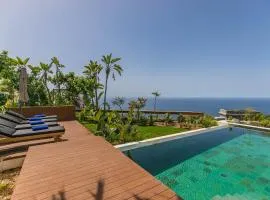 Serenity Villa on the Cliff with climatized pool