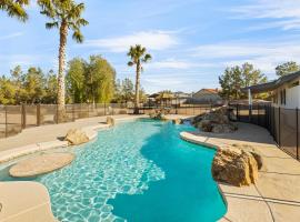 Spacious Desert Getaway!, Hotel in Henderson