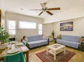 Sunny California Retreat Near Knotts Berry Farm!
