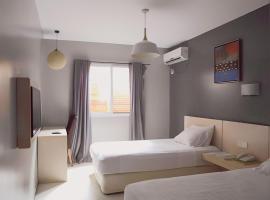 The Shady Rest Hotel, hotel near Jacksons International Airport - POM, 