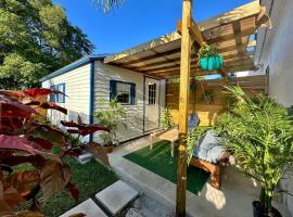 Beach guests house, habitación en casa particular en Miami