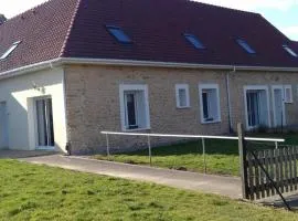 Gîte spacieux avec terrain clos, terrasse, 4 chambres, animaux acceptés, près de Belle-et-Houllefort - FR-1-376-104