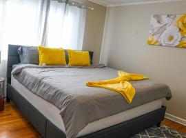 Spacious 3BR Condo, Great for Work & Family Stays, căn hộ chung cư cao cấp ở Columbus