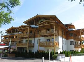 AvenidA Style Appartements by Alpin Rentals - incl Summercard, hótel í Kaprun