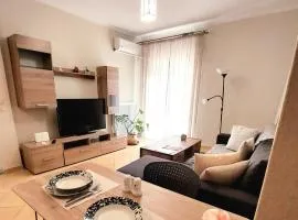 Elpida's house