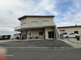 Syringa Villas, holiday home in Franskraal