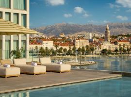 Hotel Ambasador, hotell i Split