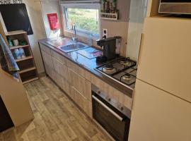 MOBIL HOME RECENT DANS CAMPING 4 ETOILeS A PONT AVEN 29930