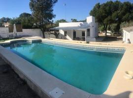 Casa La Soleá Cerro Muriano, hotel cu piscine din Obejo