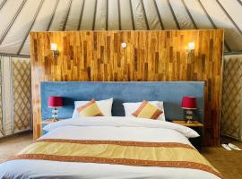 APEX Le Yurt Skardu, khách sạn ở Skardu