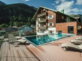 Hotel Schwarzer Adler - Sport & Spa, hotel a Sankt Anton am Arlberg