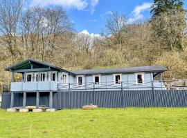 Valley Lodge, villa in Tiverton