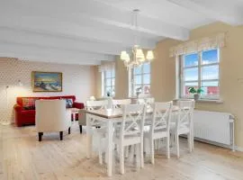 Romantic And Charming Holiday Apartment In Løkken